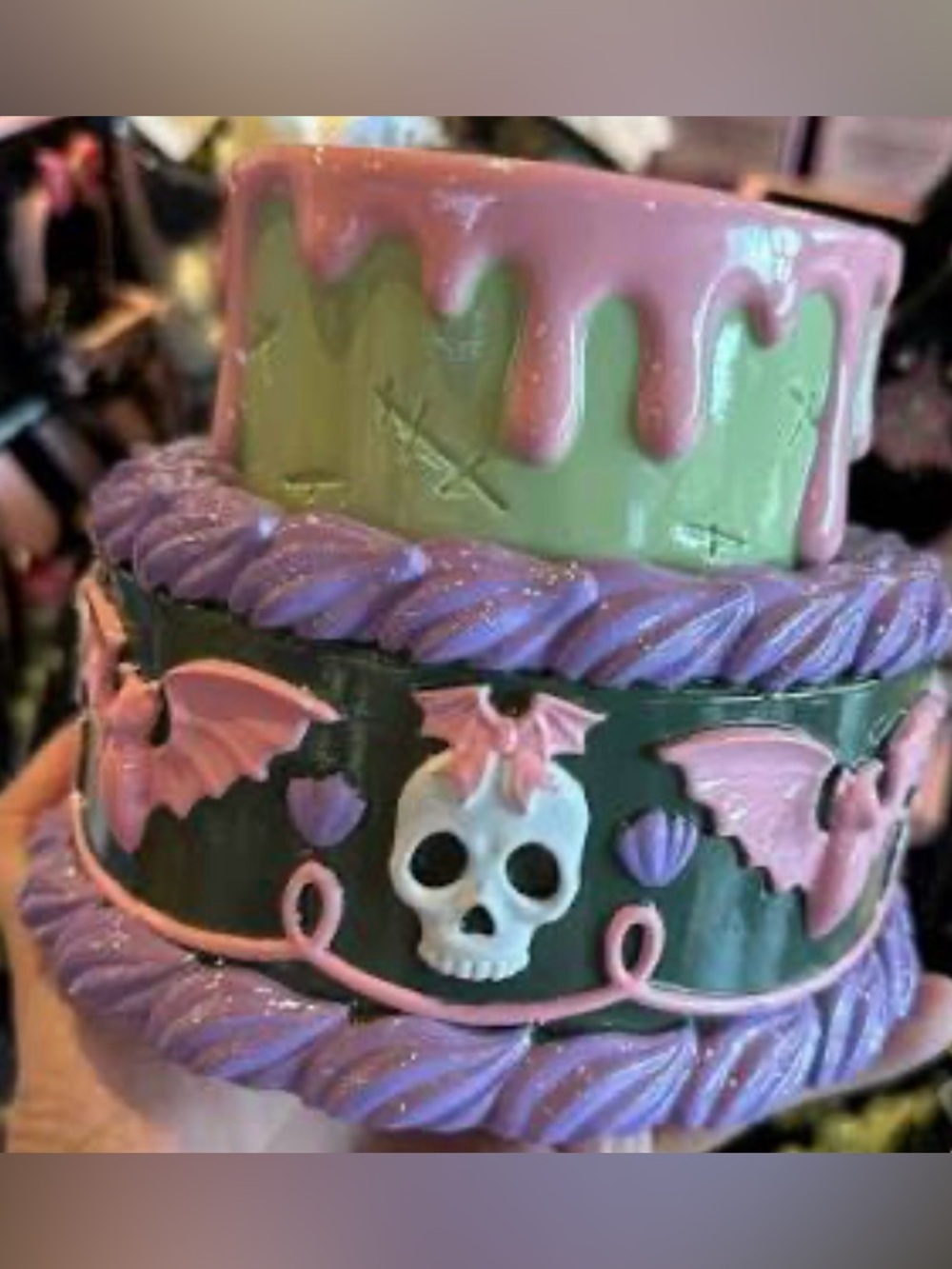 Bath & Body Works 2025 Halloween Cake Pedestal 3-Wick Candle Holder